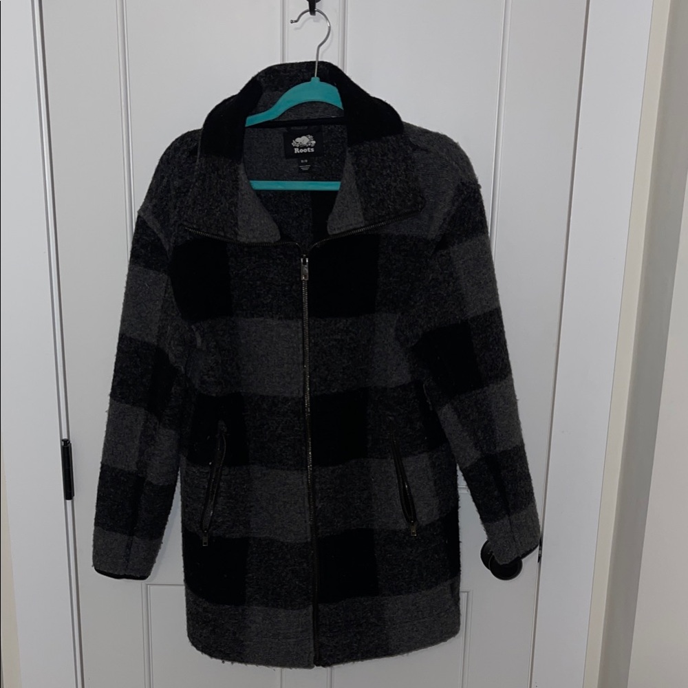 Roots Women's Black and Gray Plaid long wool Jacket